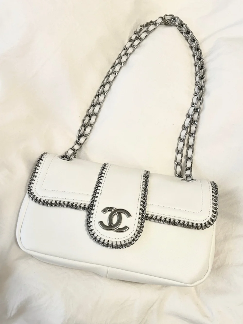 Chanel Chain Around Flap Bag - Picture 3 of 5